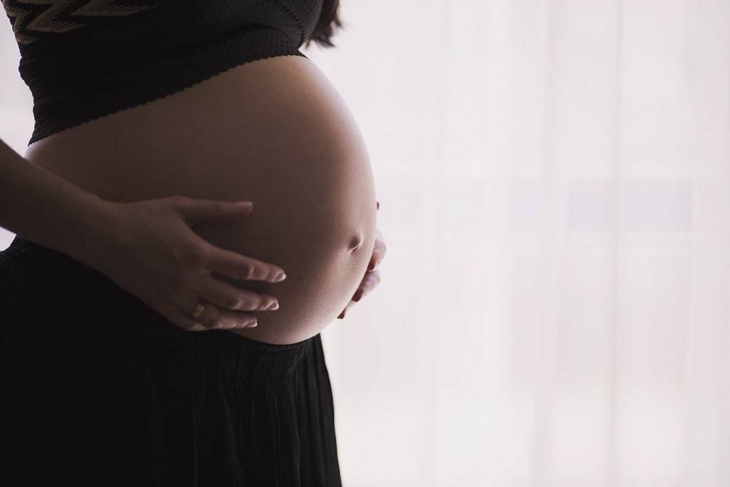 Les changements corporels durant la grossesse et comment s'adapter